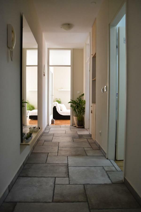 Apartment Panorama プーラ エクステリア 写真